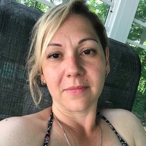 Meet your Posher, Elena